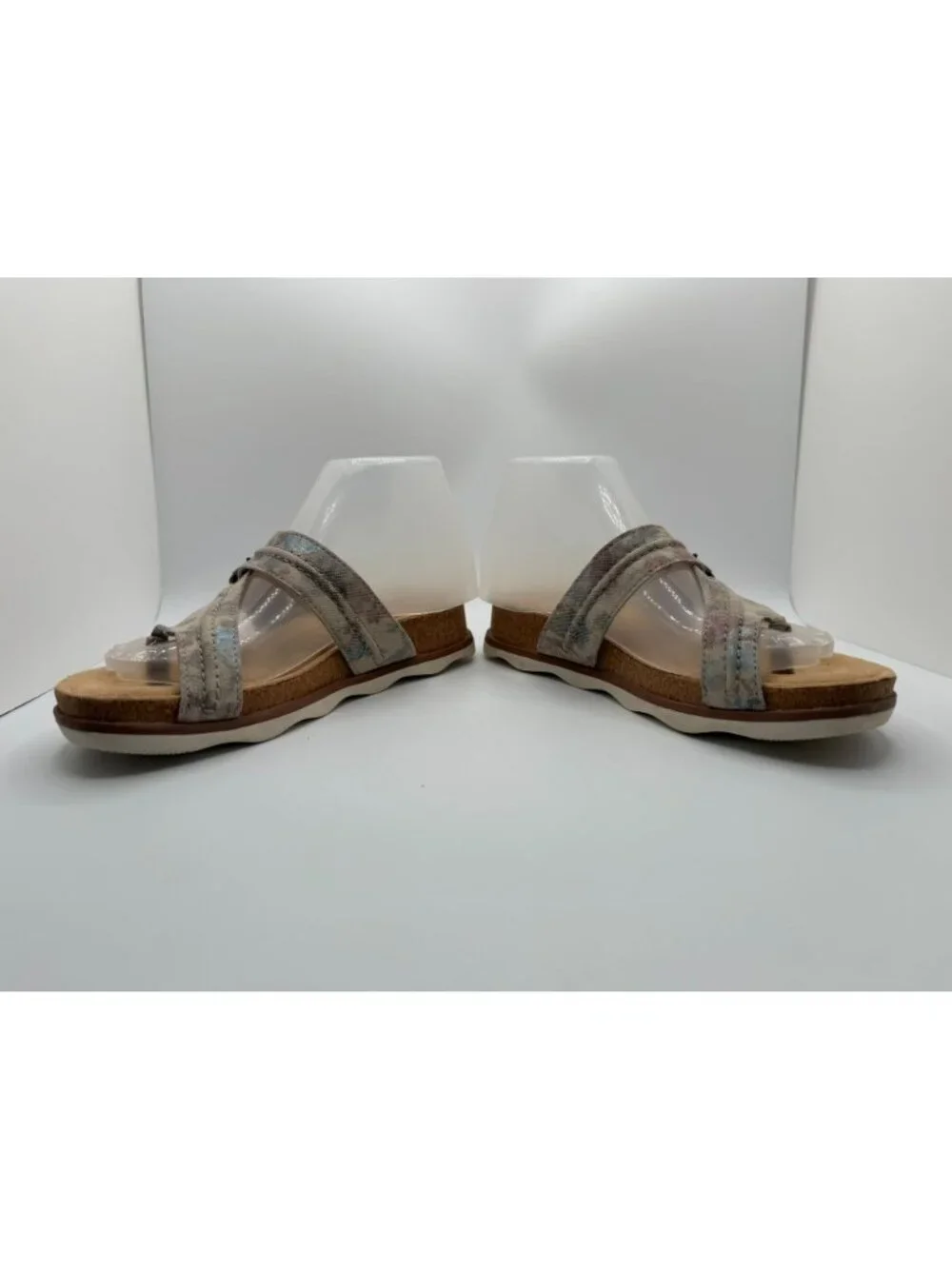 Clarks Brynn Madi Sandals Women Size 7M Sand Interest Leather Open Toe Shoes